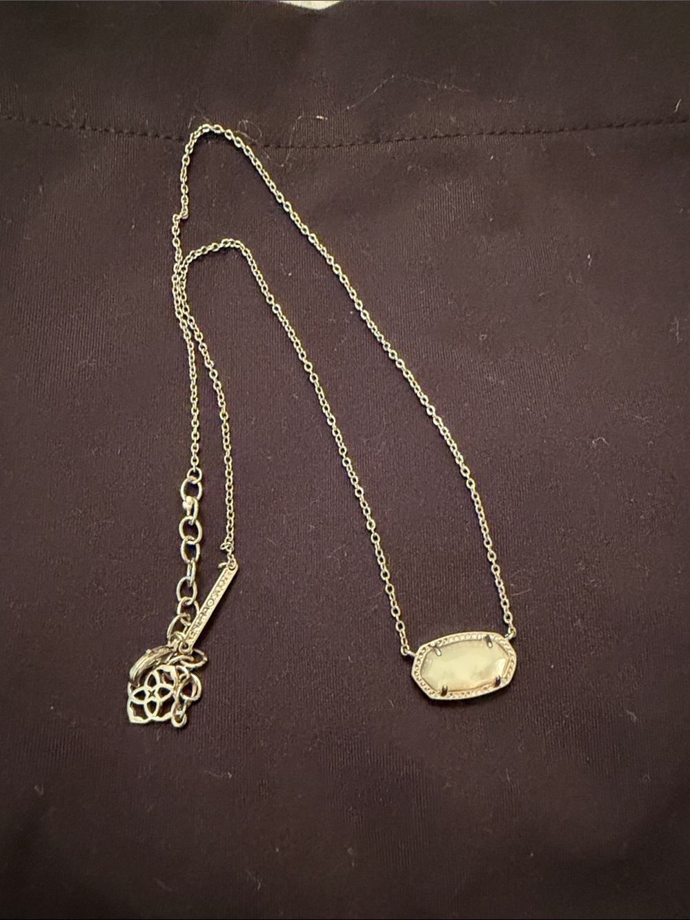 Kendra Scott Silver Oval Pendant Necklace